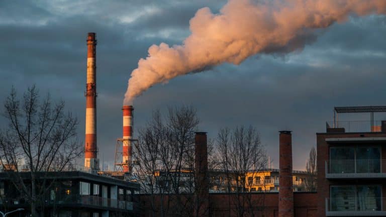 Taxe carbone aux frontières : l'Europe teste un outil inédit